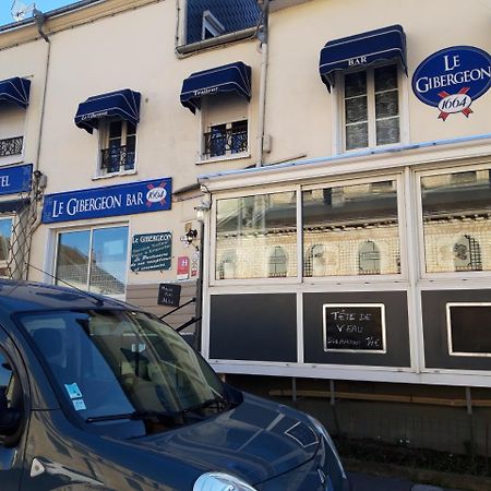 Le Gibergeon Hotel Signy-lʼAbbaye Buitenkant foto